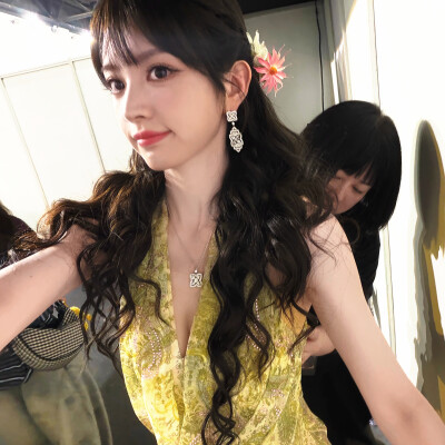 田曦薇
