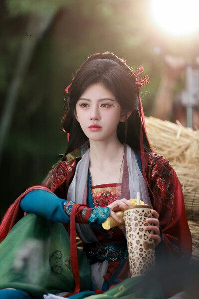 鞠婧祎