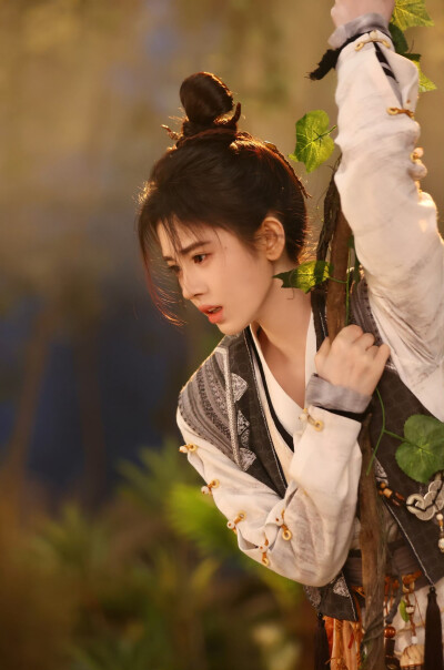 鞠婧祎
