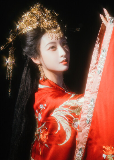 杨舒予