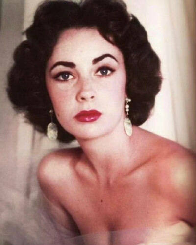 Elizabeth Taylor ​​​