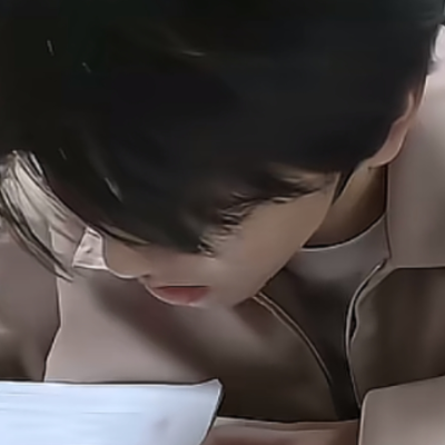 事情起因是我刷到左奇函练字合集…