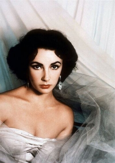 Elizabeth Taylor ​​​