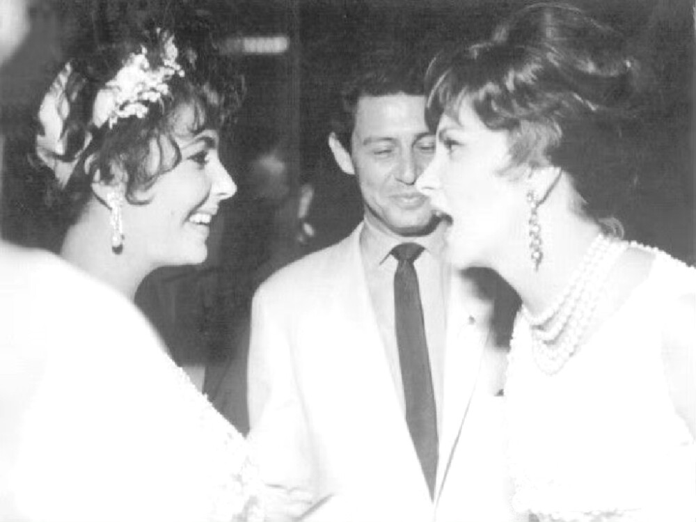 Elizabeth Taylor ​​​与吉娜.劳伦勃利吉塔撞衫