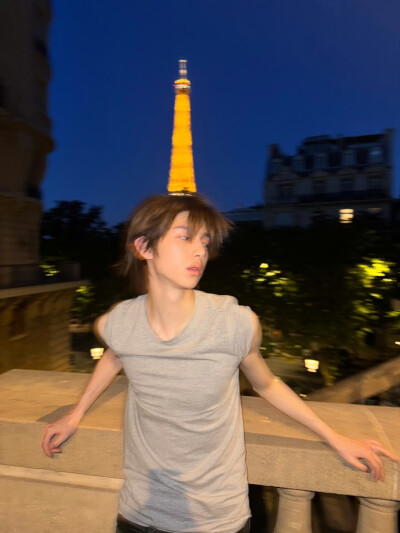 金主训