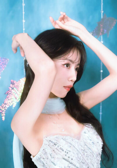 银临