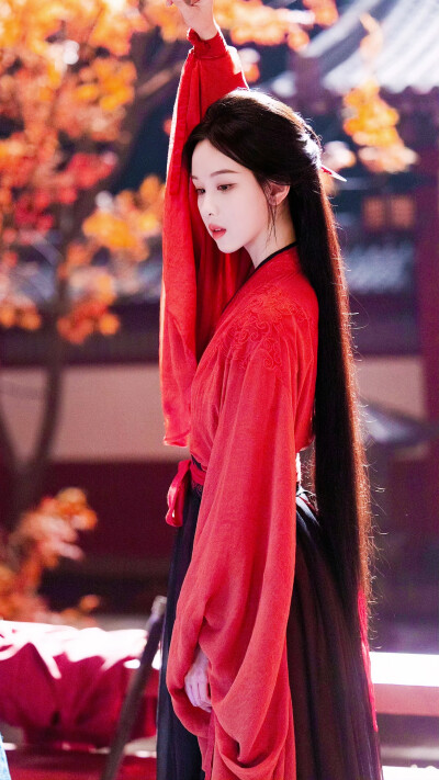翘楚