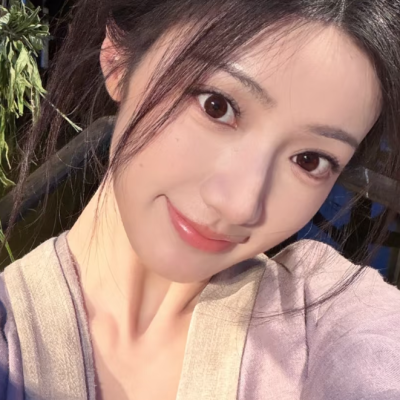 素净一张脸