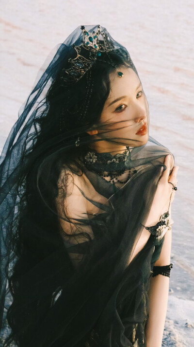 陈都灵