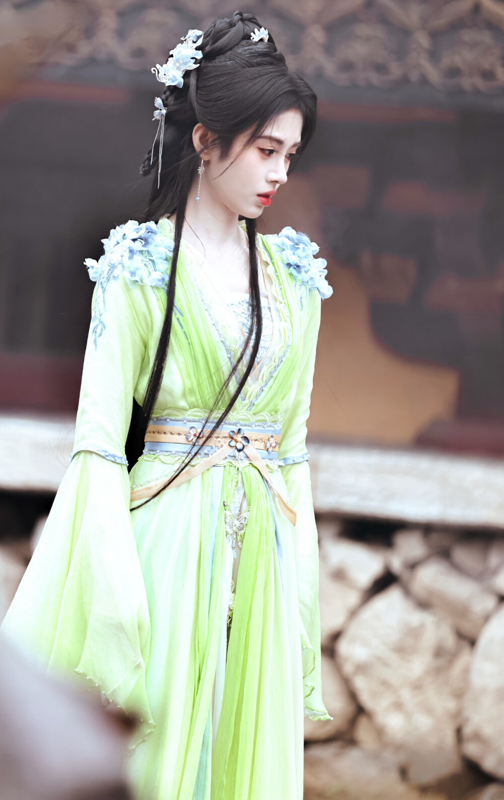 鞠婧祎