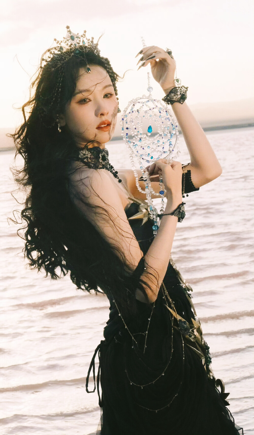 陈都灵