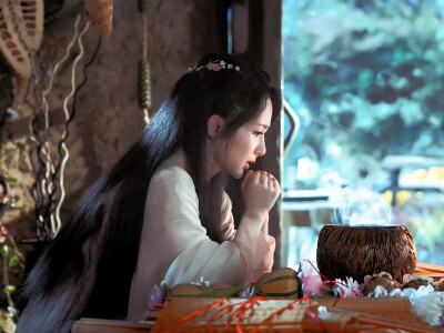 杨紫 