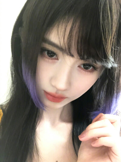 鞠婧祎