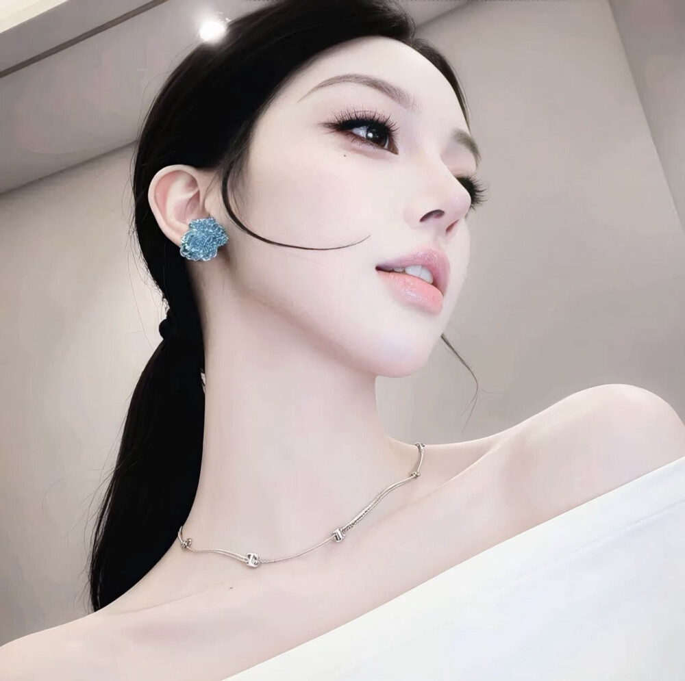 女头