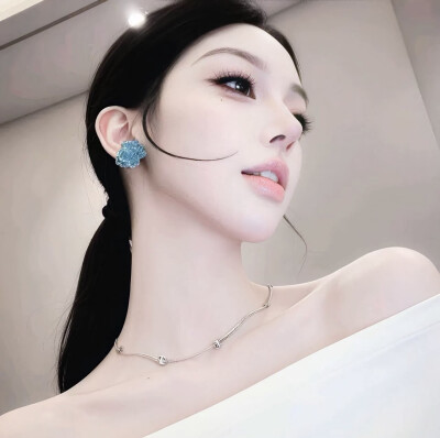 女头