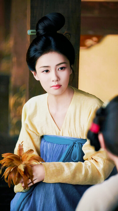 莫离