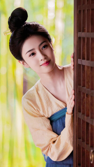 莫离