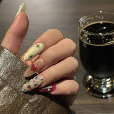美甲