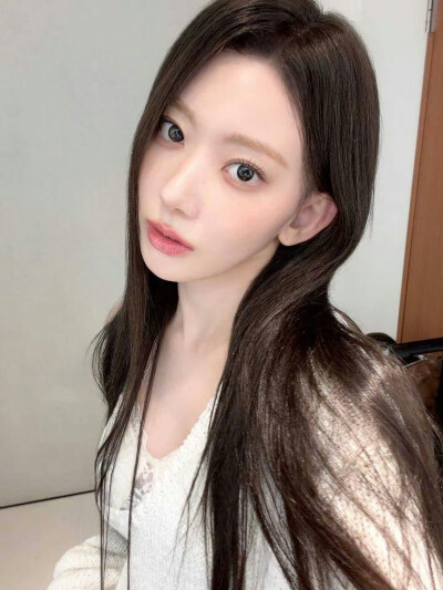 宮脇咲良INS更新