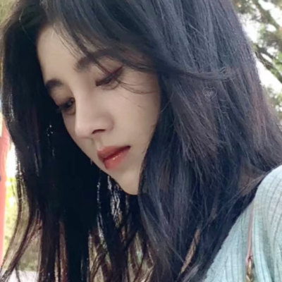 对我而言可爱的她