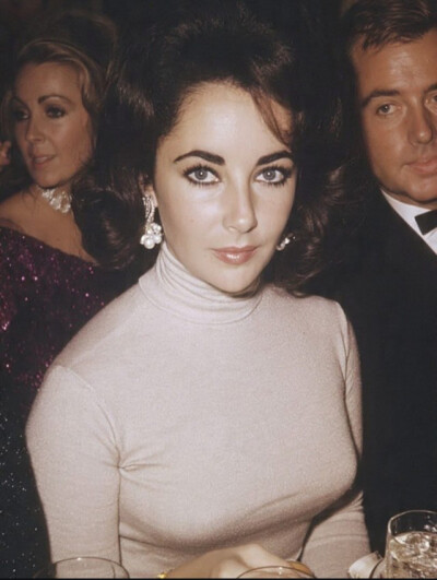 Elizabeth Taylor ​​​