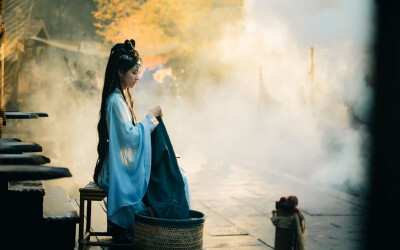 陈都灵