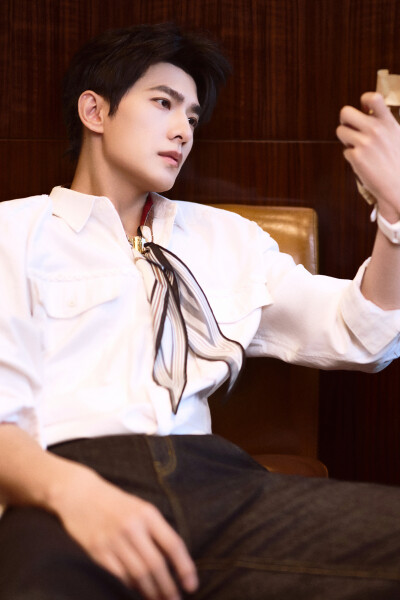 杨洋