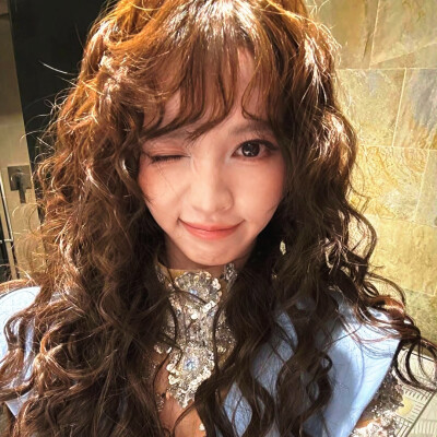 田曦薇