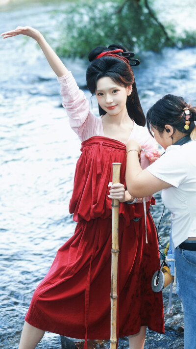 王云云