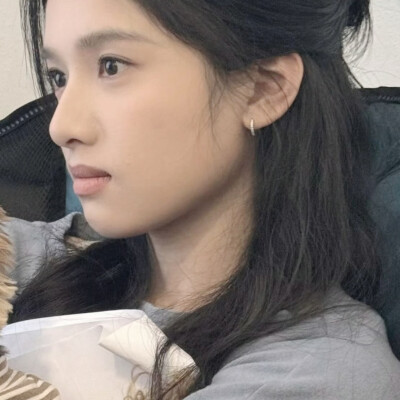 张婧仪