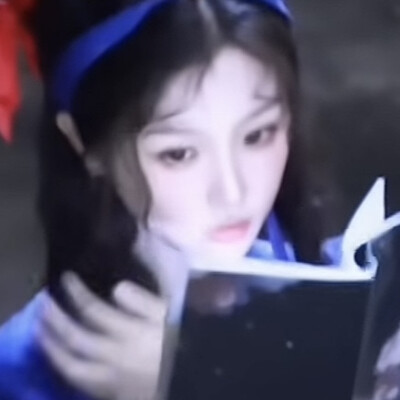 这妆造真美死了