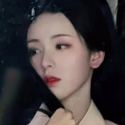 她本该一世无双