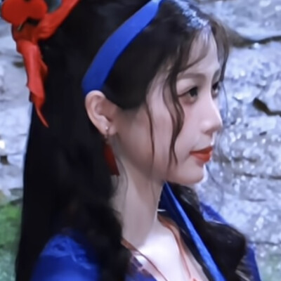 这妆造真美死了