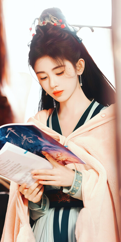 鞠婧祎