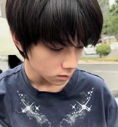 王橹杰