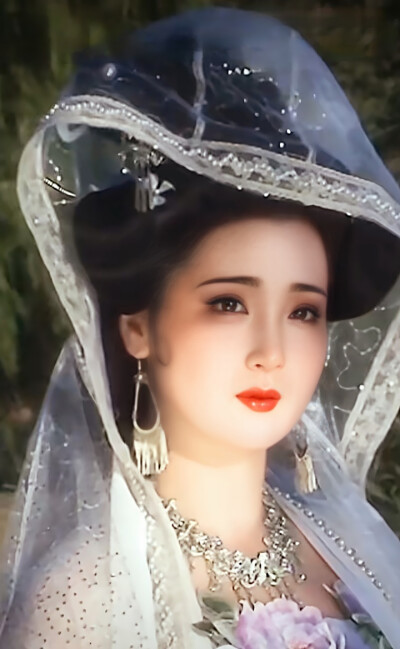 爱不释手