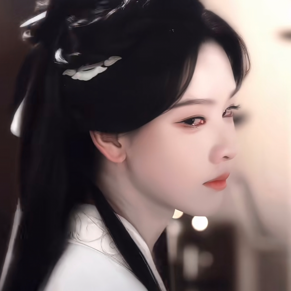 她本该一世无双