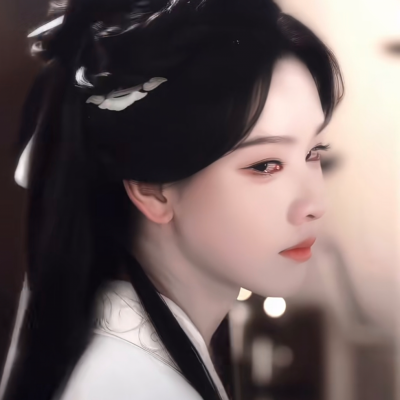 她本该一世无双