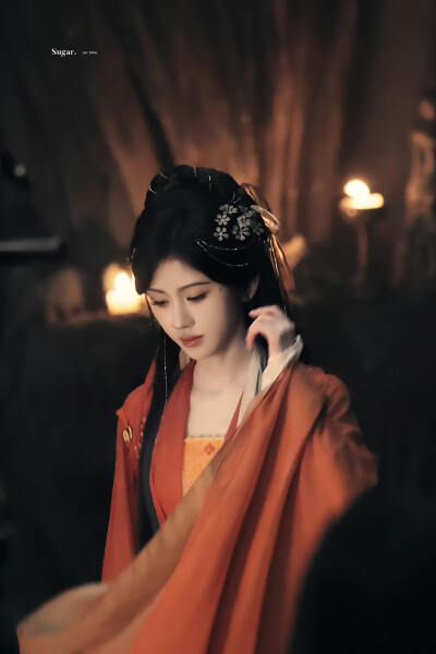鞠婧祎