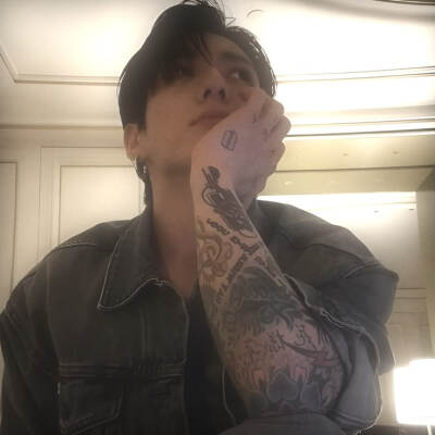JUNGKOOK1
