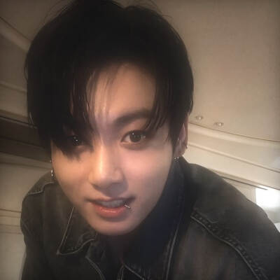 JUNGKOOK1