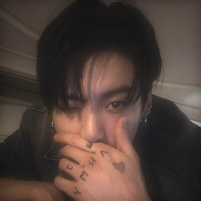 JUNGKOOK1