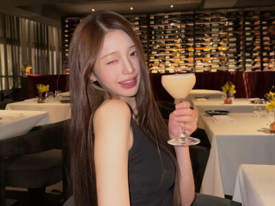 张元英 wonyoung