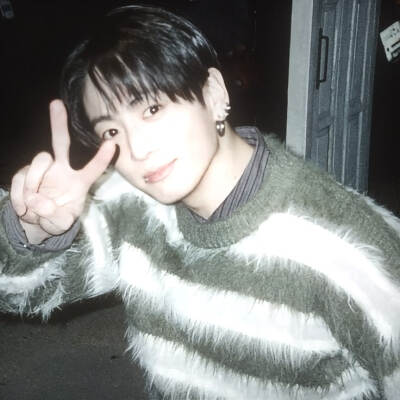 jungkook3