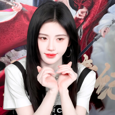 鞠婧祎
