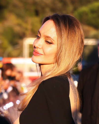 Angelina Jolie