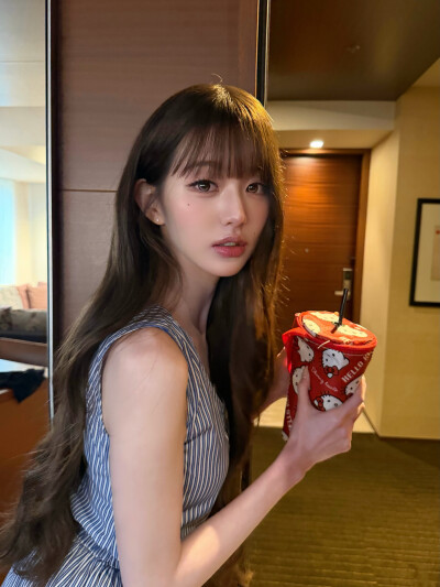 张元英 wonyoung