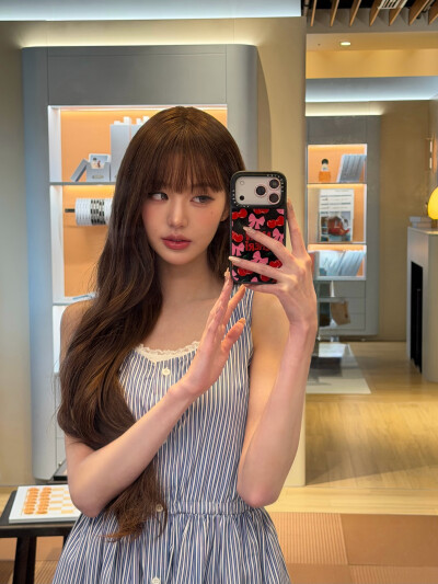 张元英 wonyoung
