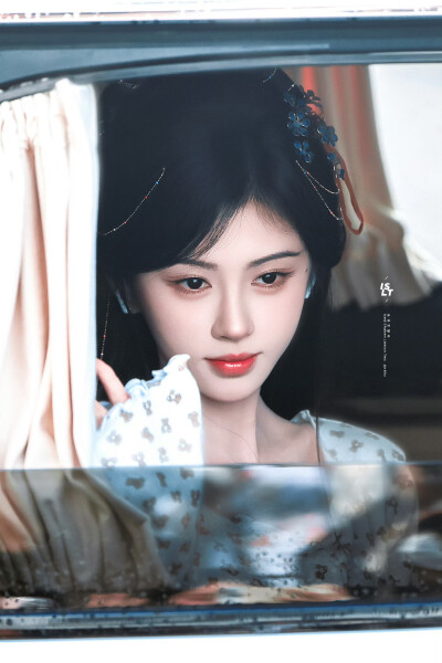 鞠婧祎
