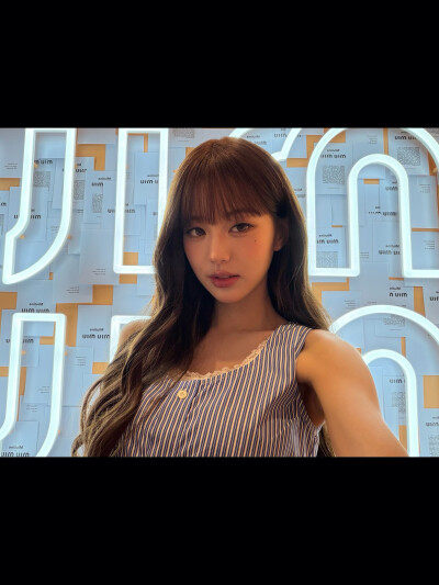 张元英 wonyoung